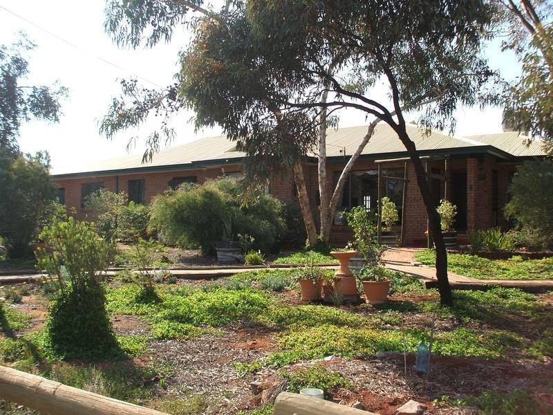 4 Harris Street, Kalgoorlie WA 6430