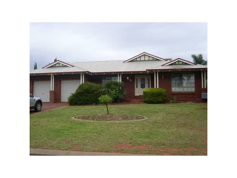 21 Paddington Drive, Kalgoorlie WA 6430