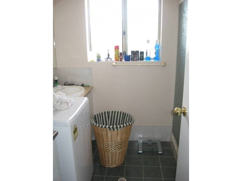 2/237 Dugan Street, Kalgoorlie WA 6430