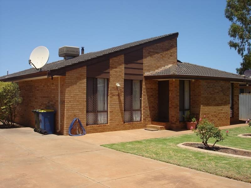 86 Millen Street, Boulder WA 6432