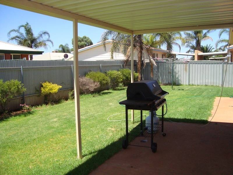 37B Trevaskis Street, Kalgoorlie WA 6430