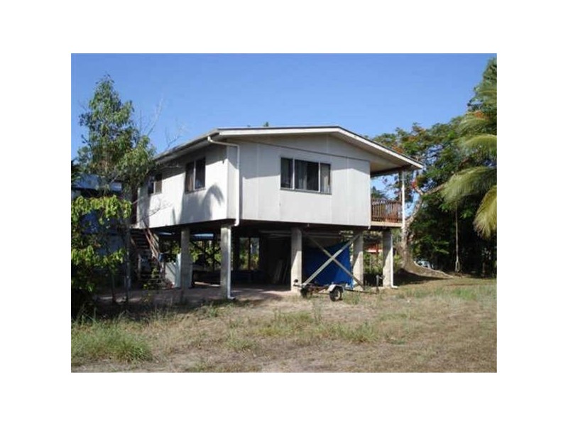 Wongaling Beach QLD 4852
