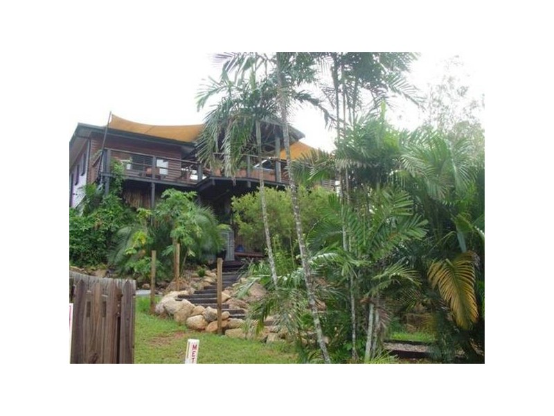 Mission Beach QLD 4852