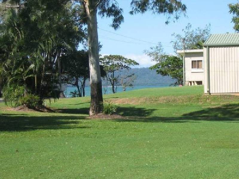 Mission Beach QLD 4852