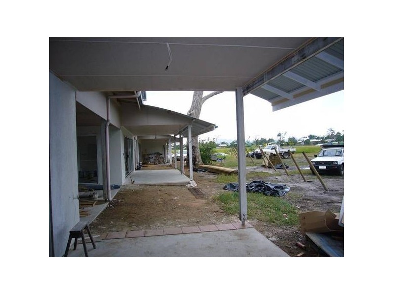 Mission Beach QLD 4852