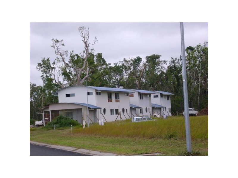 Mission Beach QLD 4852