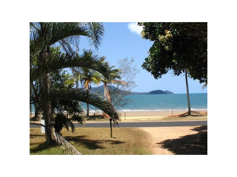 Mission Beach QLD 4852