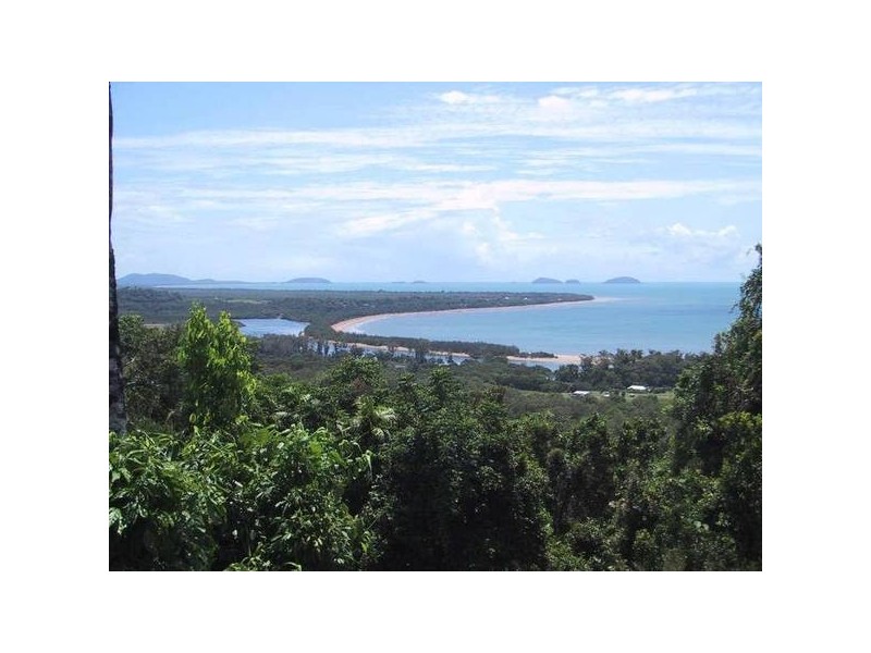 Mission Beach QLD 4852