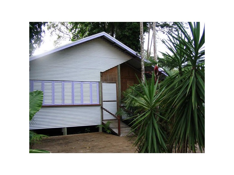 Mission Beach QLD 4852