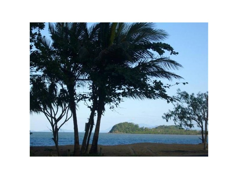 South Mission Beach QLD 4852