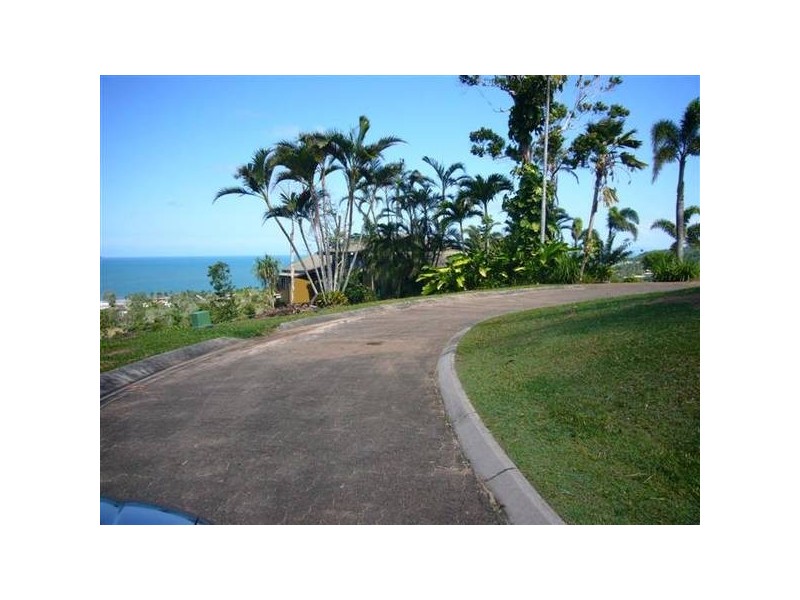Mission Beach QLD 4852