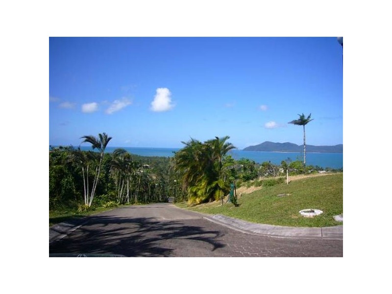 Mission Beach QLD 4852