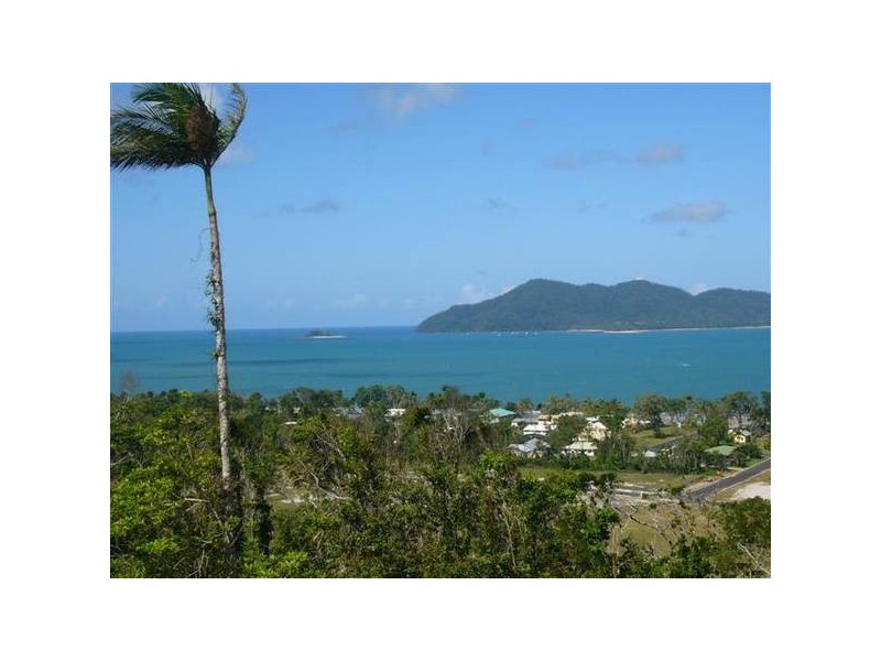 Mission Beach QLD 4852