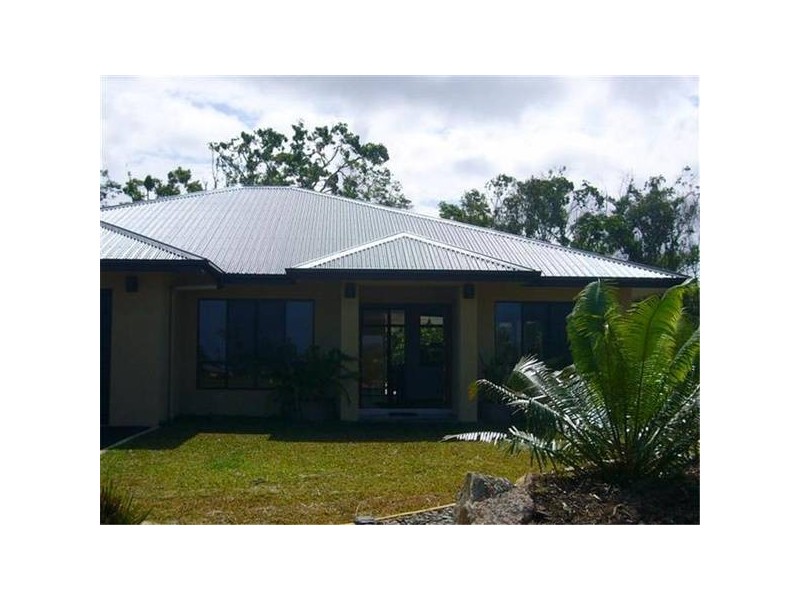 Mission Beach QLD 4852