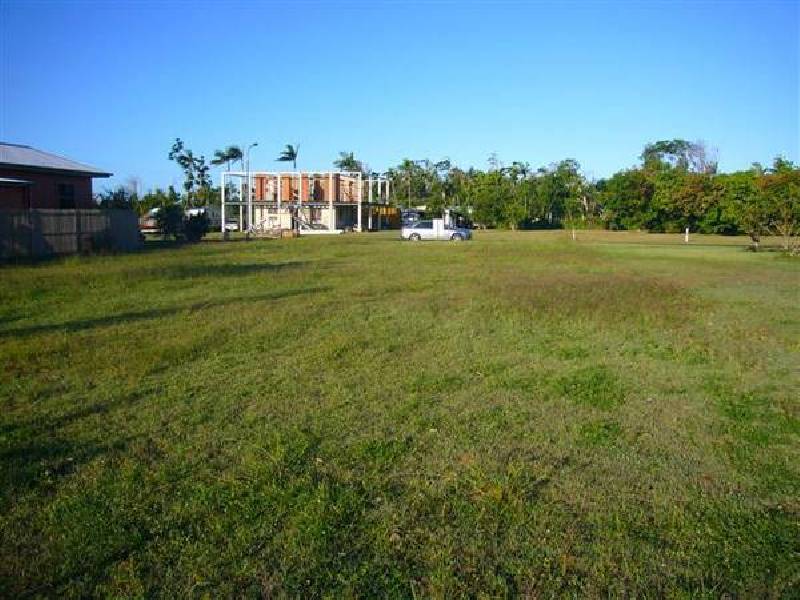 Mission Beach QLD 4852