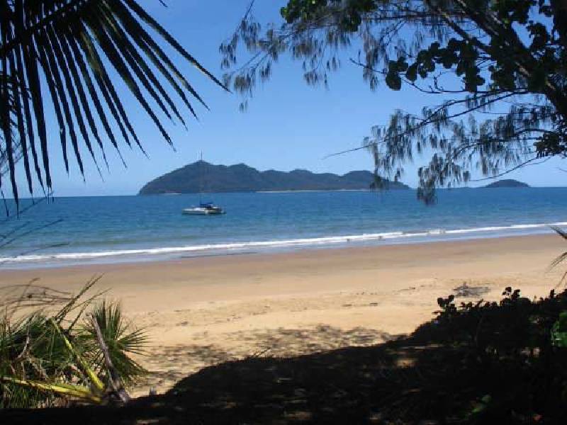 Mission Beach QLD 4852