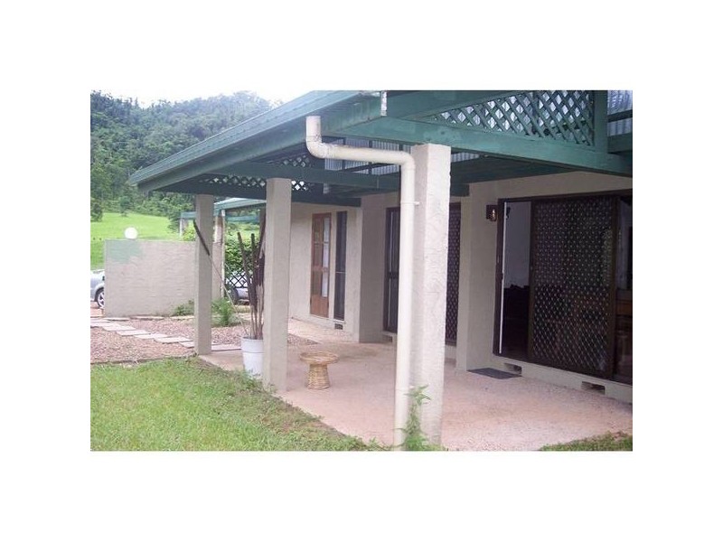 Mission Beach QLD 4852