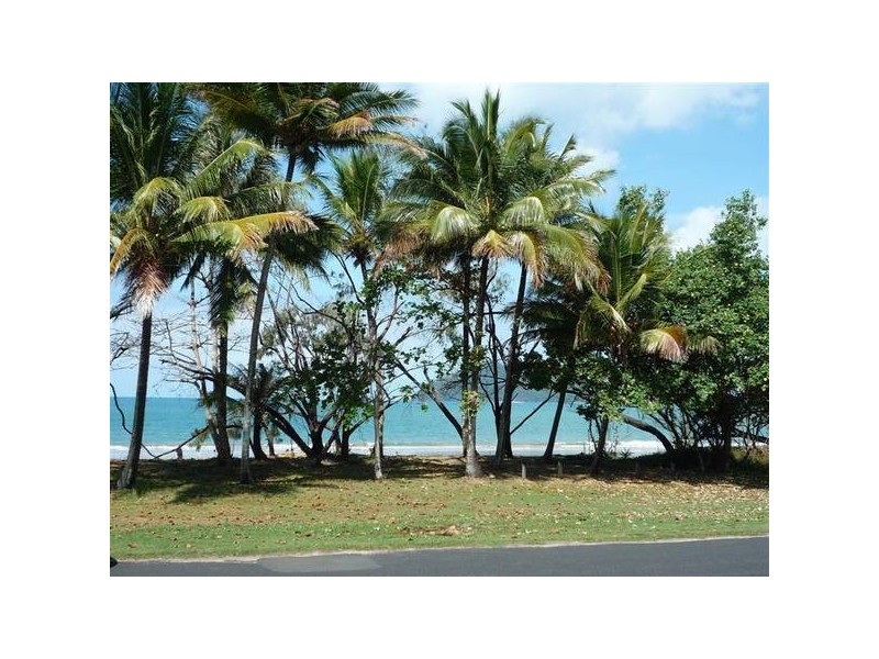 Mission Beach QLD 4852