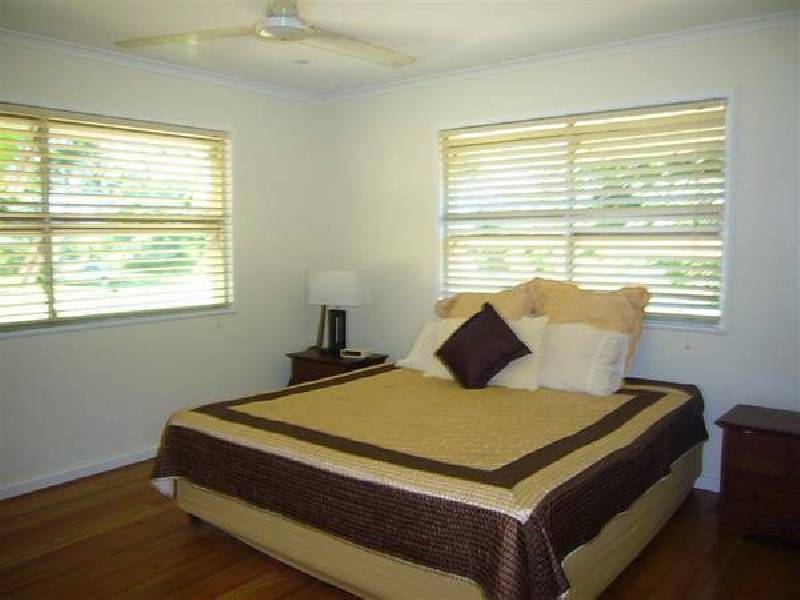 Mission Beach QLD 4852