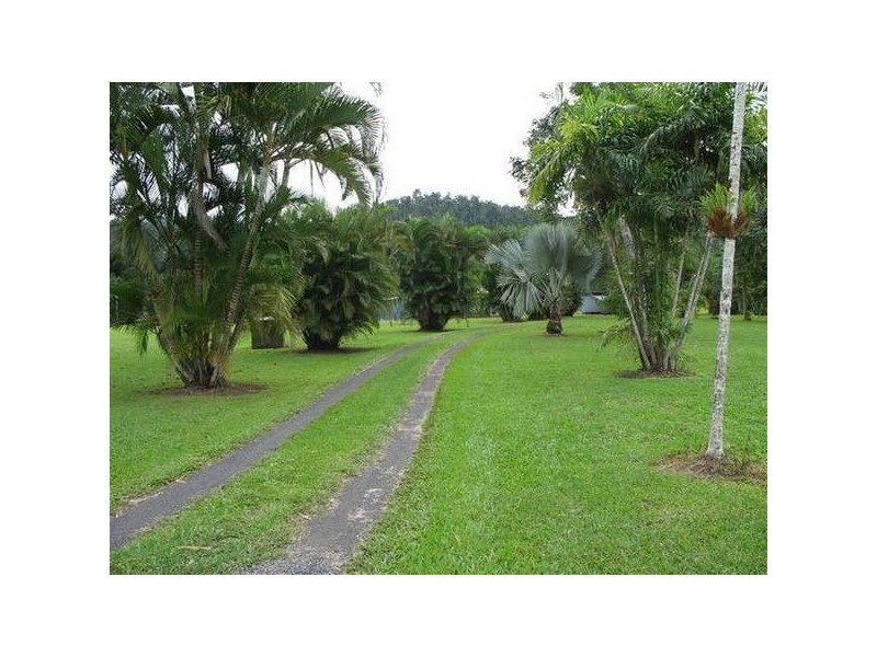 Mission Beach QLD 4852