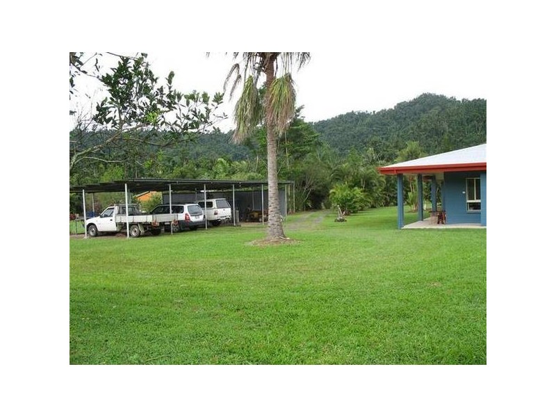 Mission Beach QLD 4852