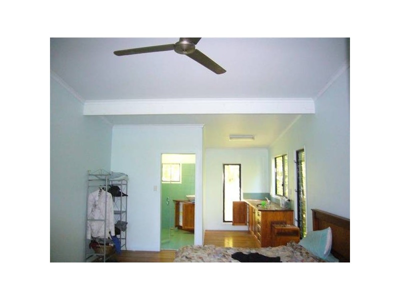 Mission Beach QLD 4852