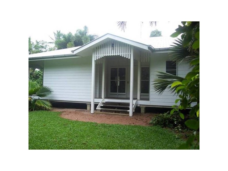 Mission Beach QLD 4852