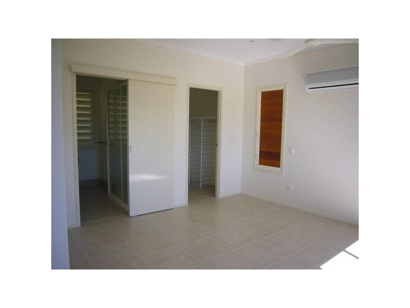 Mission Beach QLD 4852