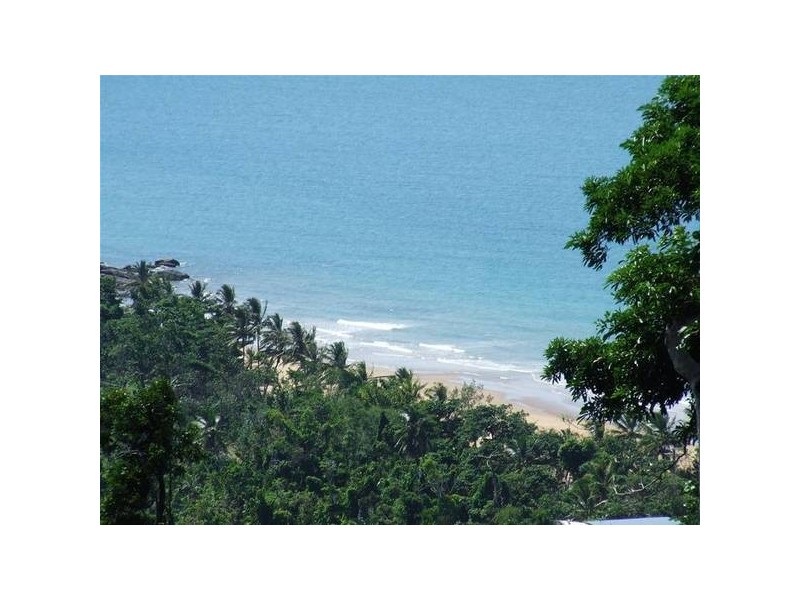 Mission Beach QLD 4852