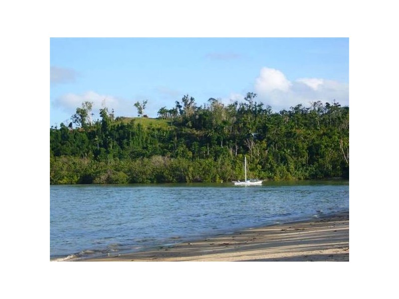 Mission Beach QLD 4852