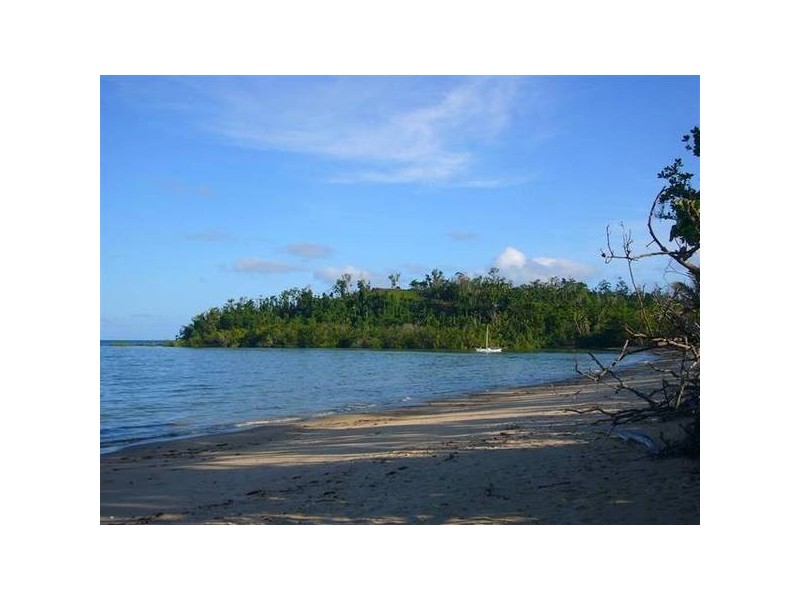 Mission Beach QLD 4852