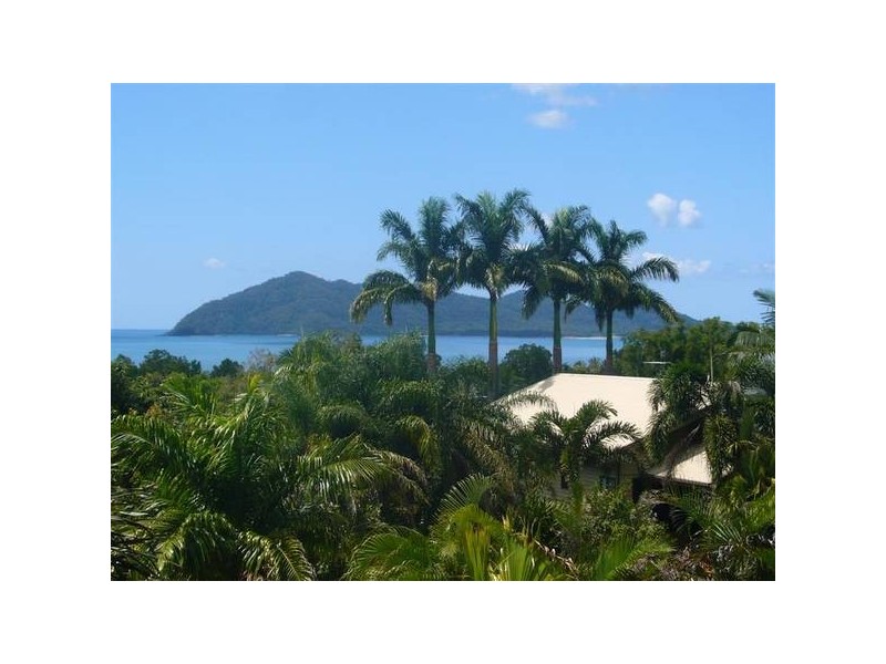 Mission Beach QLD 4852