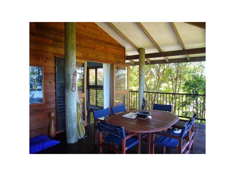 Mission Beach QLD 4852