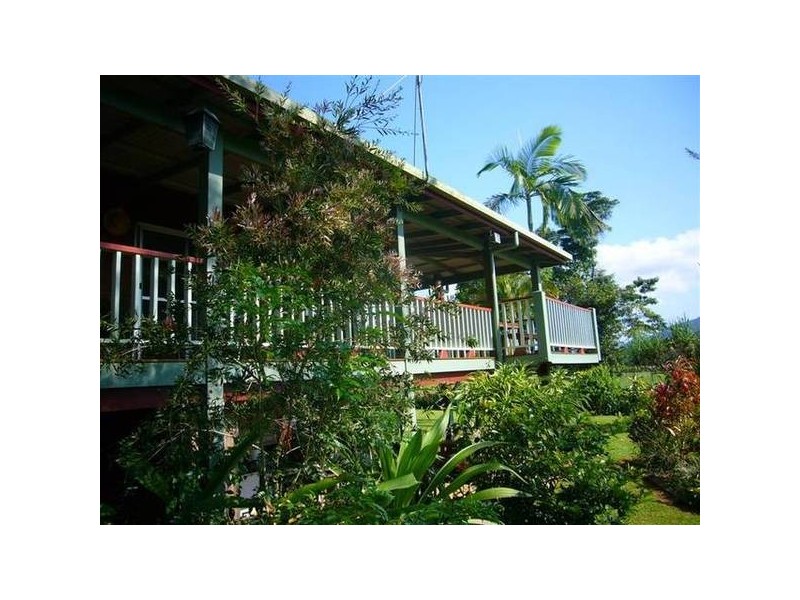 Mission Beach QLD 4852