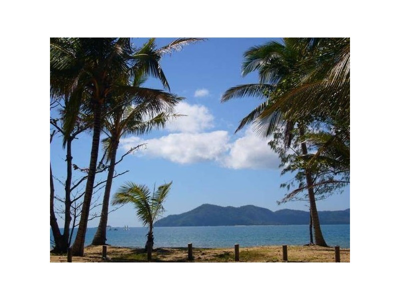 Mission Beach QLD 4852
