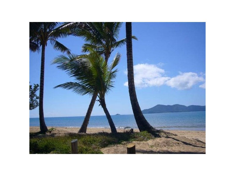 Mission Beach QLD 4852
