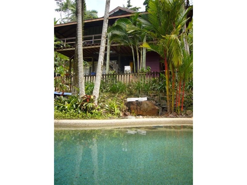 Mission Beach QLD 4852