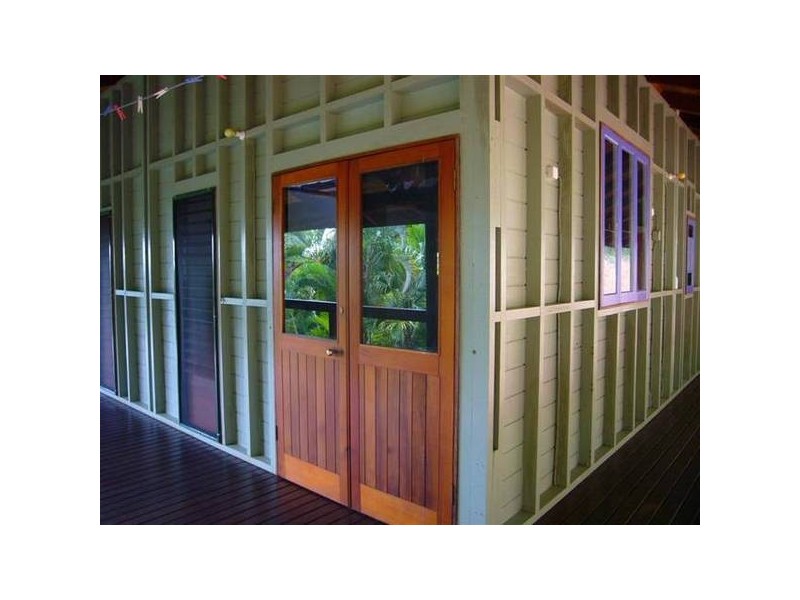 Mission Beach QLD 4852