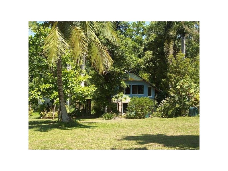 Mission Beach QLD 4852