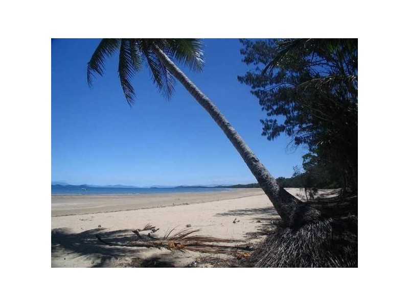 Mission Beach QLD 4852