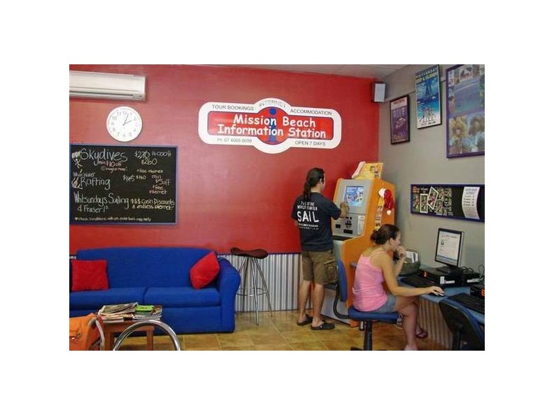 Mission Beach QLD 4852