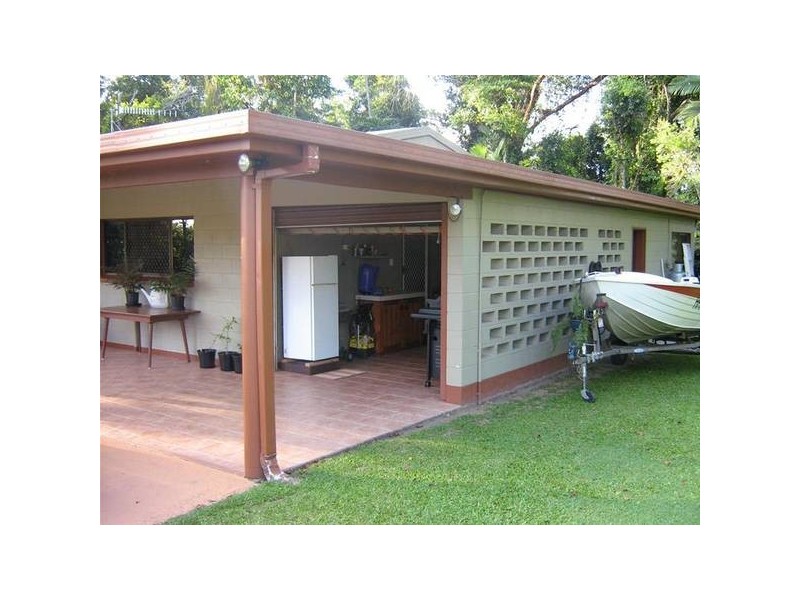 Mission Beach QLD 4852