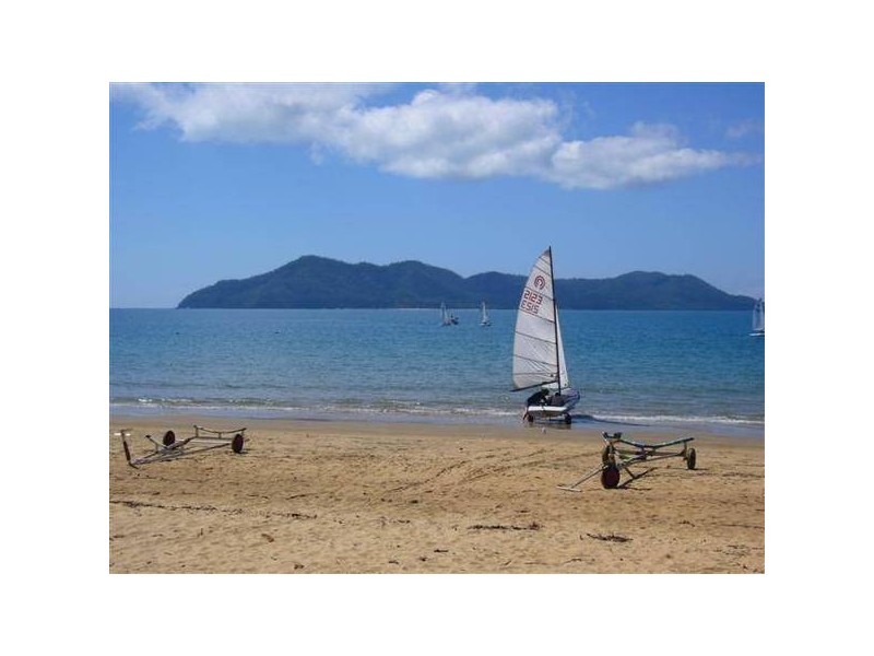 Mission Beach QLD 4852