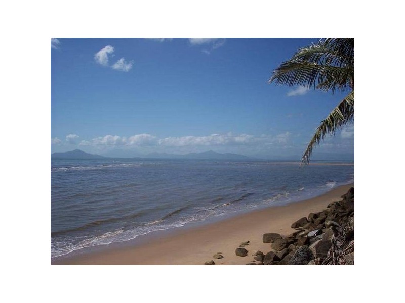 Mission Beach QLD 4852