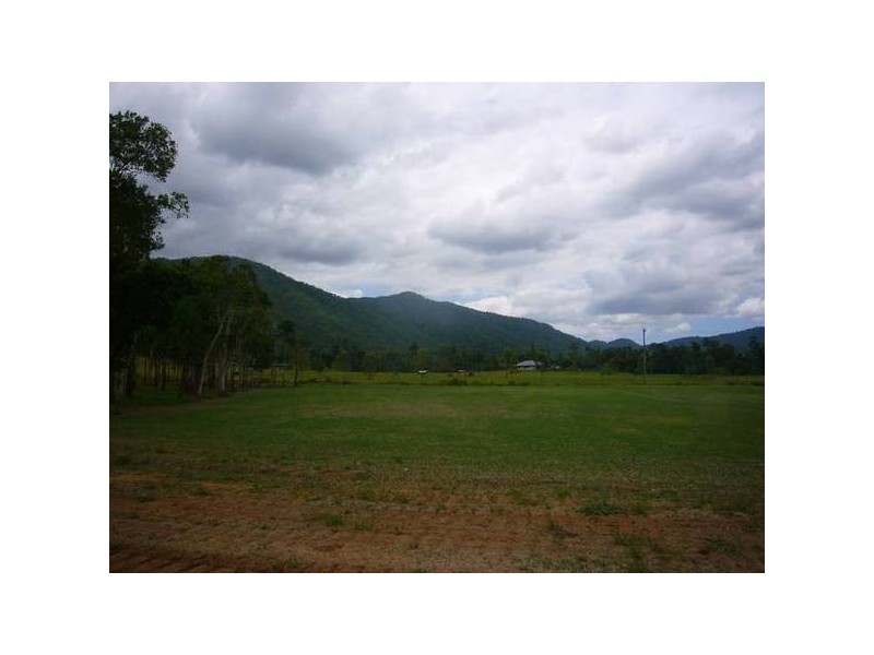 Mission Beach QLD 4852