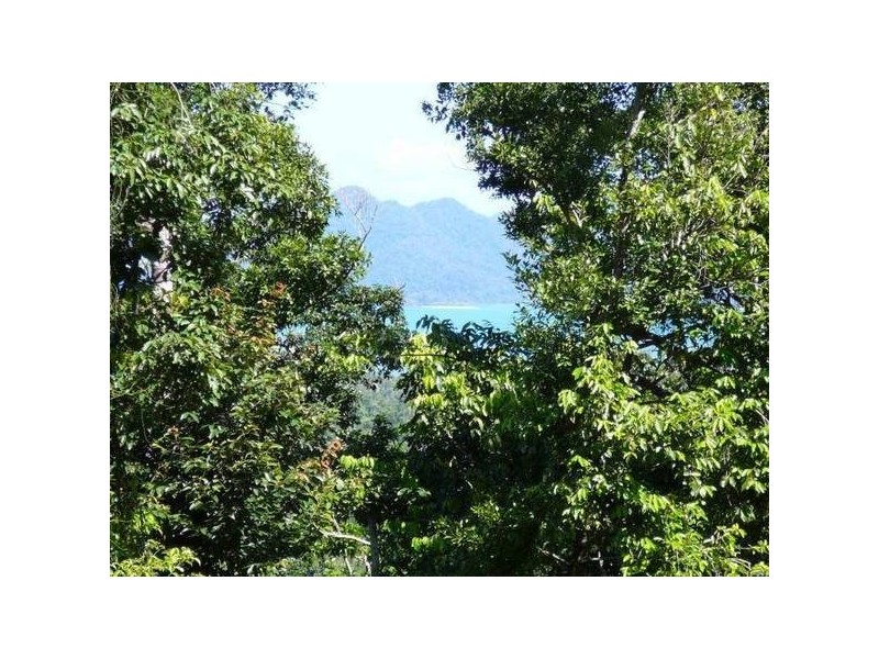 Mission Beach QLD 4852