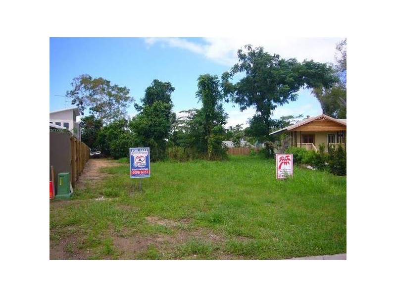 Mission Beach QLD 4852