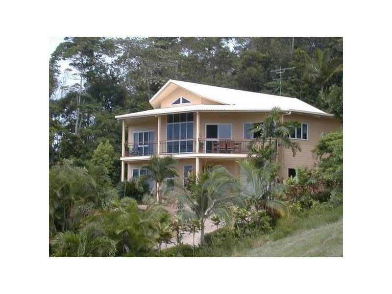 Mission Beach QLD 4852