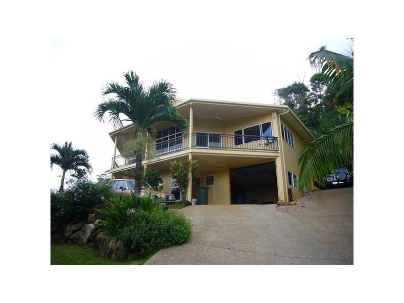 Mission Beach QLD 4852