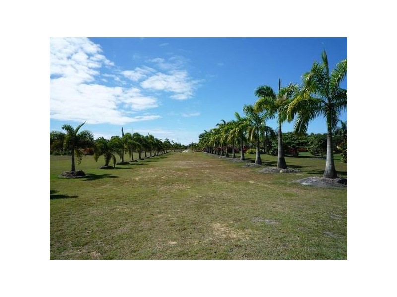 Kurrimine Beach QLD 4871